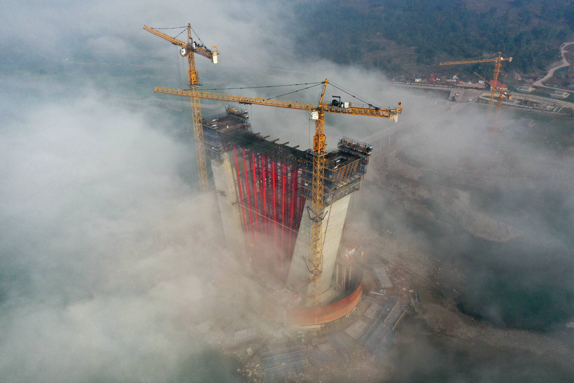 ս���ߡ�һ�ߵ����  ��������������