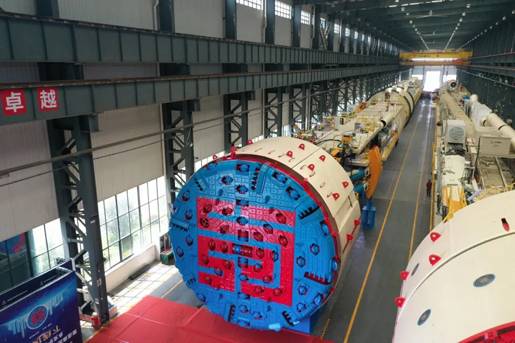 ����������ح��